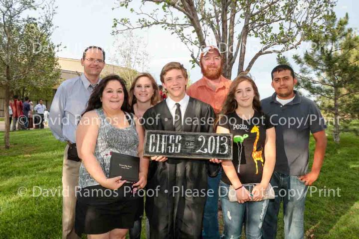 Grad13-Web Proof-8864