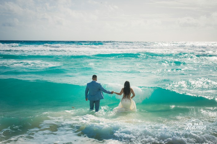 amarillo photographer_destination wedding cancun_trash the dress-34