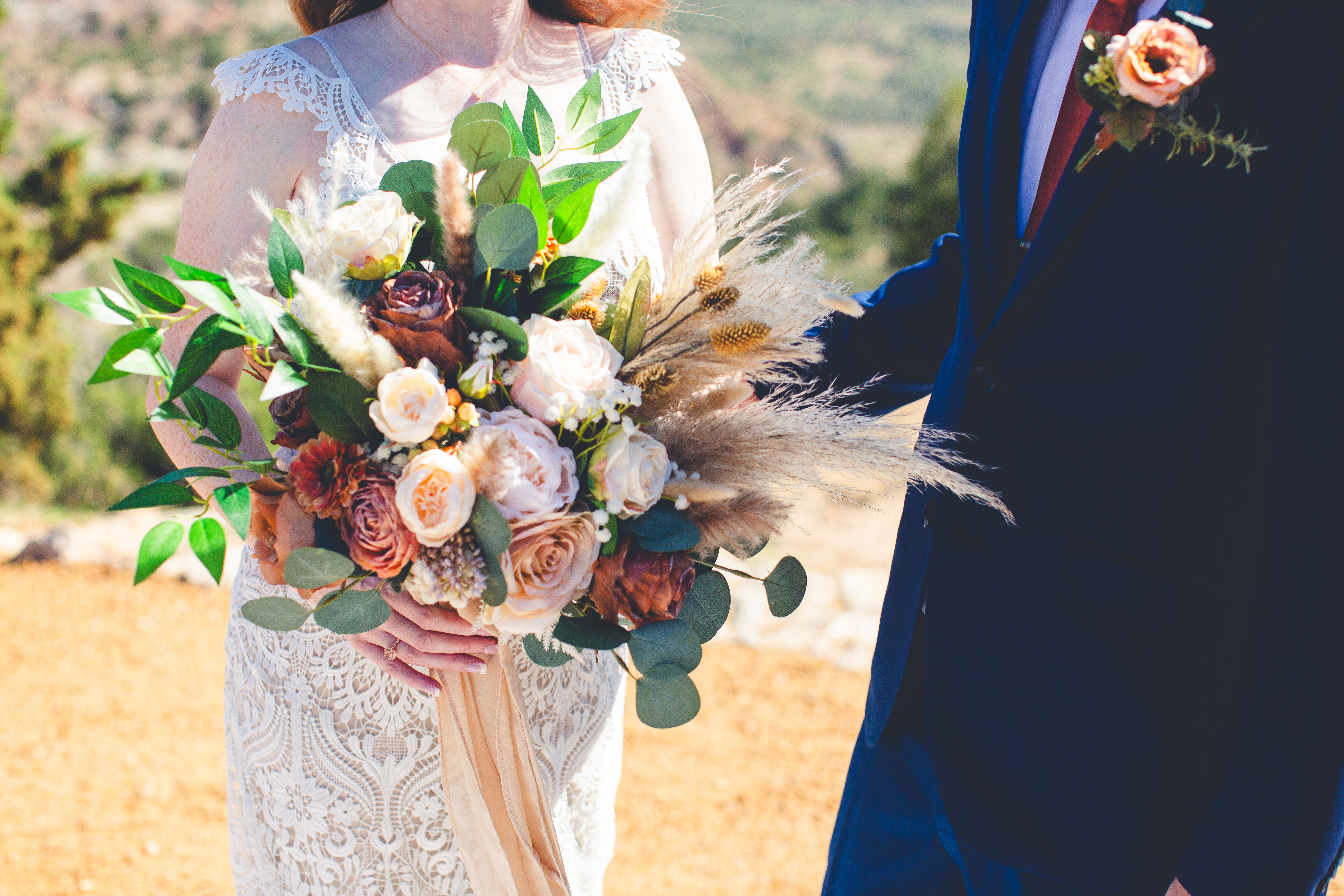 amarillo wedding photographer Dave Ramos photography palo duro canyon wedding doves rest cabin