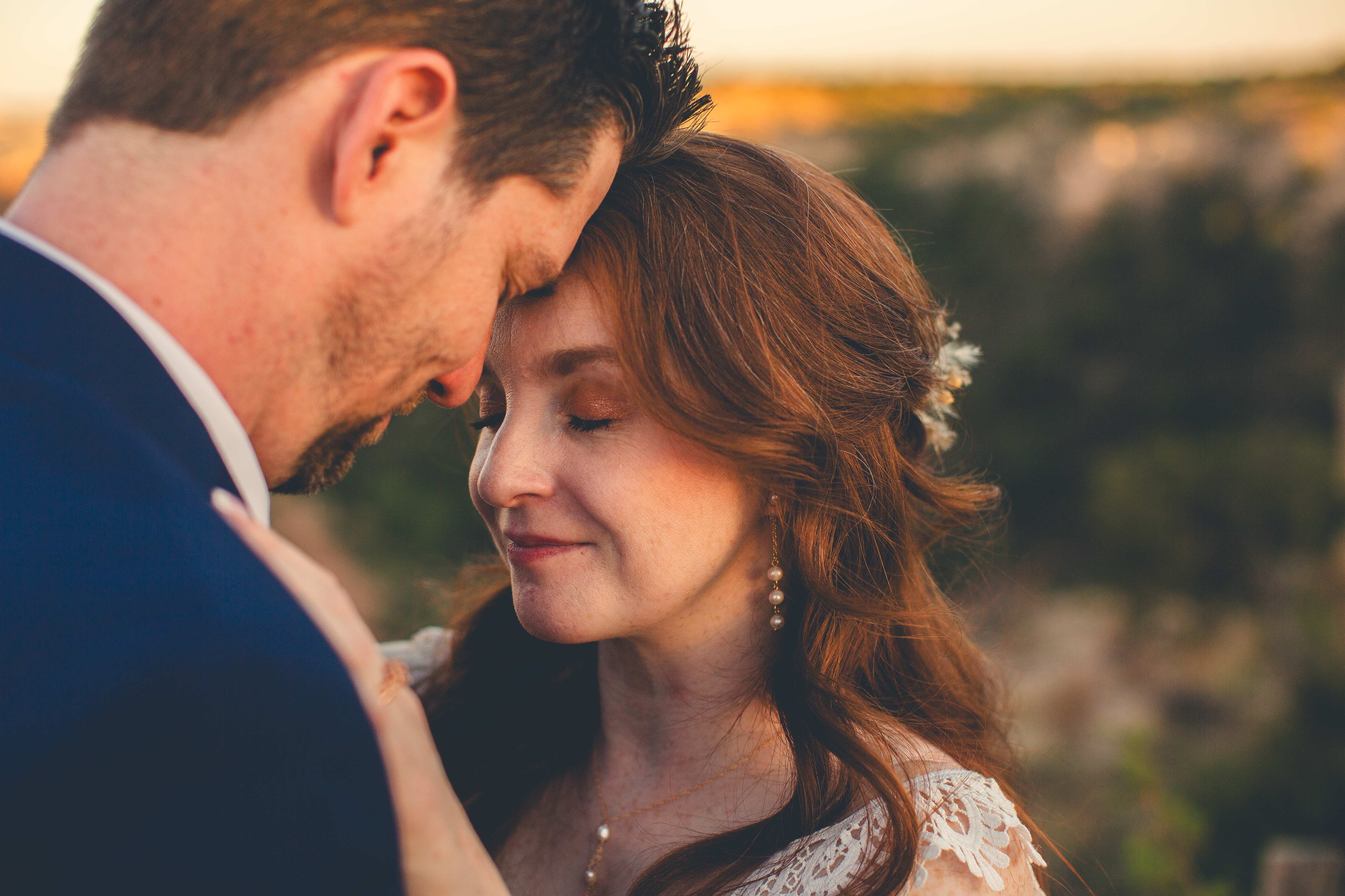 amarillo wedding photographer Dave Ramos photography palo duro canyon wedding doves rest cabin